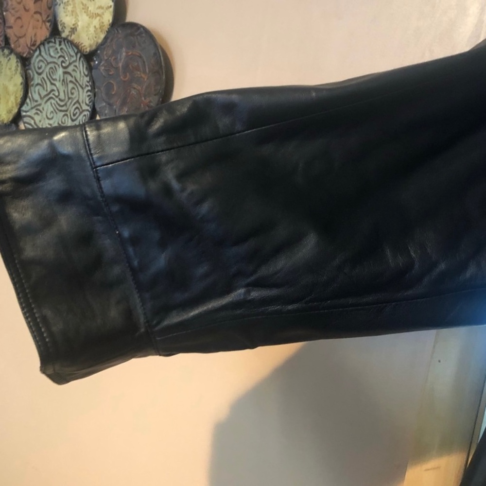 Coat - Picture 4 of 6